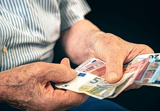 Συντάξεις: 10 βήματα για την ανεύρεση ενσήμων πριν από το 2002