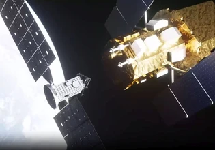 Γερασμένο διαστημικό τηλεσκόπιο πέφτει στη Γη – Φιλόδοξη αποστολή της NASA θα επιχειρήσει να το σώσει