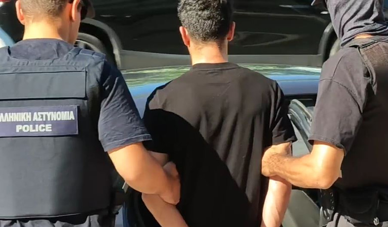 Εξάρχεια: Στην Ευελπίδων ο 28χρονος Τούρκος για τη δολοφονία ομοεθνή του