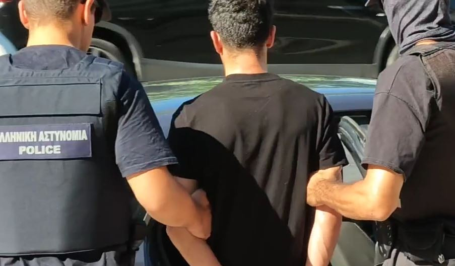Εξάρχεια: Στην Ευελπίδων ο 28χρονος Τούρκος για τη δολοφονία ομοεθνή του