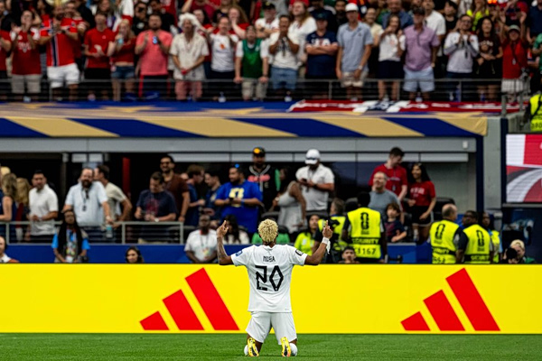 Εντυπωσιακό γκολ από τον Νούσα, 1-0 η Νορβηγία (vid)