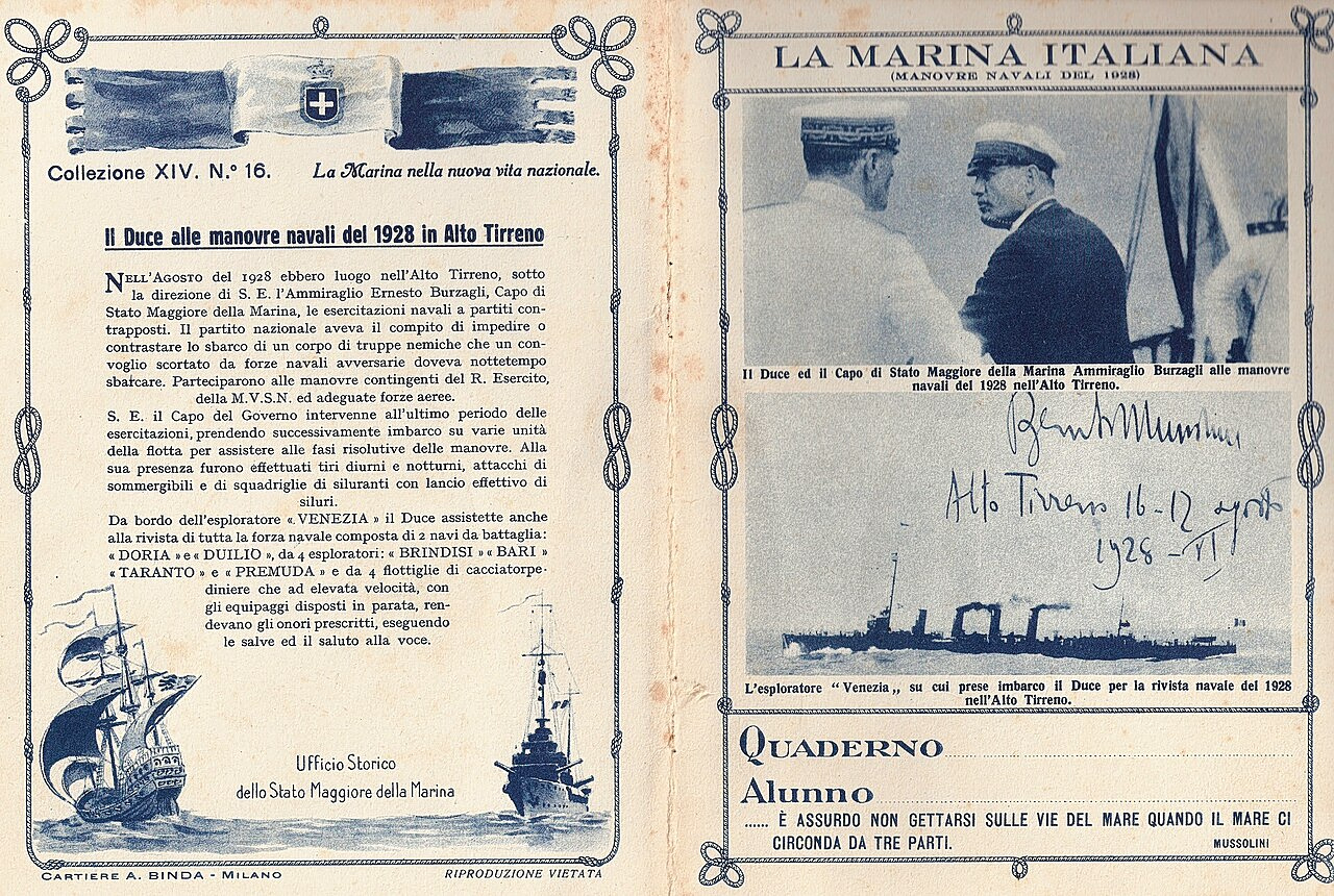 Προπαγανδιστικό σχολικό τετράδιο με τον Μπενίτο Μουσολίνι και τον ναύαρχο Ερνέστο Μπουρτζάλι.