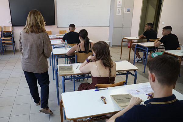 Πανελλαδικές 2026: Tα θέματα και οι απαντήσεις στα μαθήματα ειδικότητας που έπεσαν στα ΕΠΑΛ