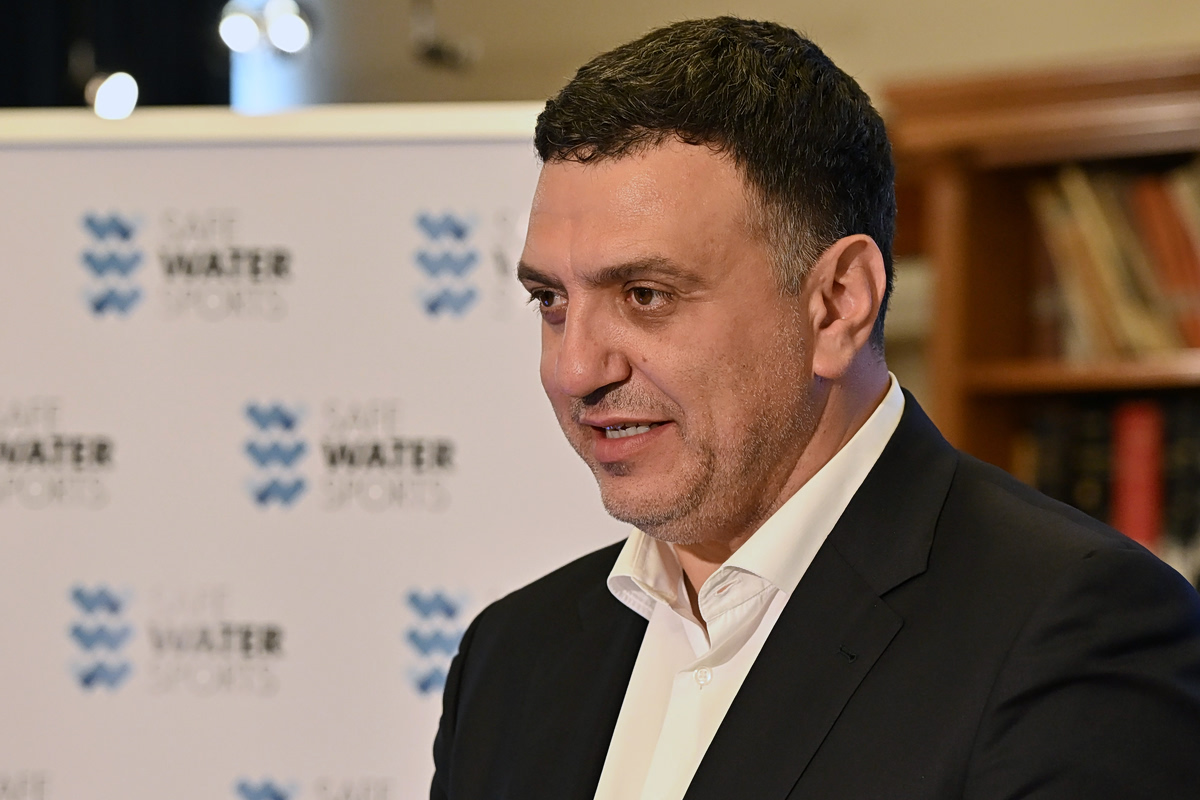 Εξιτήριο στον 50χρονο καβοδέτη που τραυματίστηκε στο λιμάνι της Μυτιλήνης – Επικοινώνησε μαζί του ο Κικίλιας