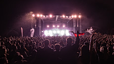 Plastiras Lake Festival: Οι πέντε τύποι ανθρώπων που θα συναντήσεις στη λίμνη Πλαστήρα αυτό το καλοκαίρι
