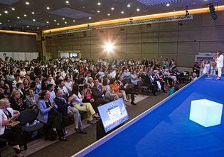 YES Forum: Από τα σχολεία της περιφέρειας στα Ποσειδώνια – επενδύοντας στη νέα γενιά της ναυτιλίας