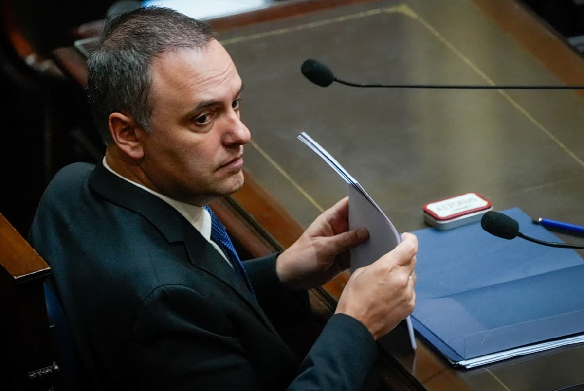 Παραιτήθηκε ο επικεφαλής του υπουργικού συμβουλίου της Αργεντινής, μετά από σκάνδαλο διαφθοράς