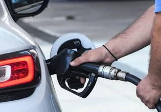 Καύσιμα: Πού καταγράφονται οι υψηλότερες και πού οι χαμηλότερες τιμές σε όλη την Ελλάδα