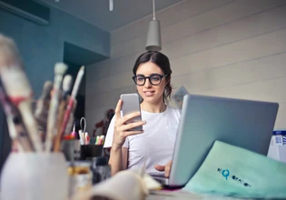Παθητικό εισόδημα: Αποτελεί το νέο… αμερικανικό όνειρο – Όταν η εργασία δεν αρκεί, ξεκινά το dropshipping