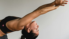 Η άσκηση pilates που αλλάζει τα πάντα σε δύο λεπτά