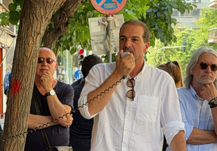 Στην κινητοποίηση των εργαζομένων σε πρόληψη και απεξάρτηση ο Σακελλαρίδης – «Βρίσκονται στον δρόμο εξαιτίας της κυβέρνησης»