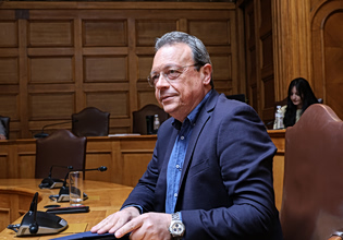 Φτάνει λέει στους «κομμένους» ο Σωκράτης Φάμελλος – «Καρατόμησε» τον Νίκο Παππά από κοινοβουλευτικό εκπρόσωπο