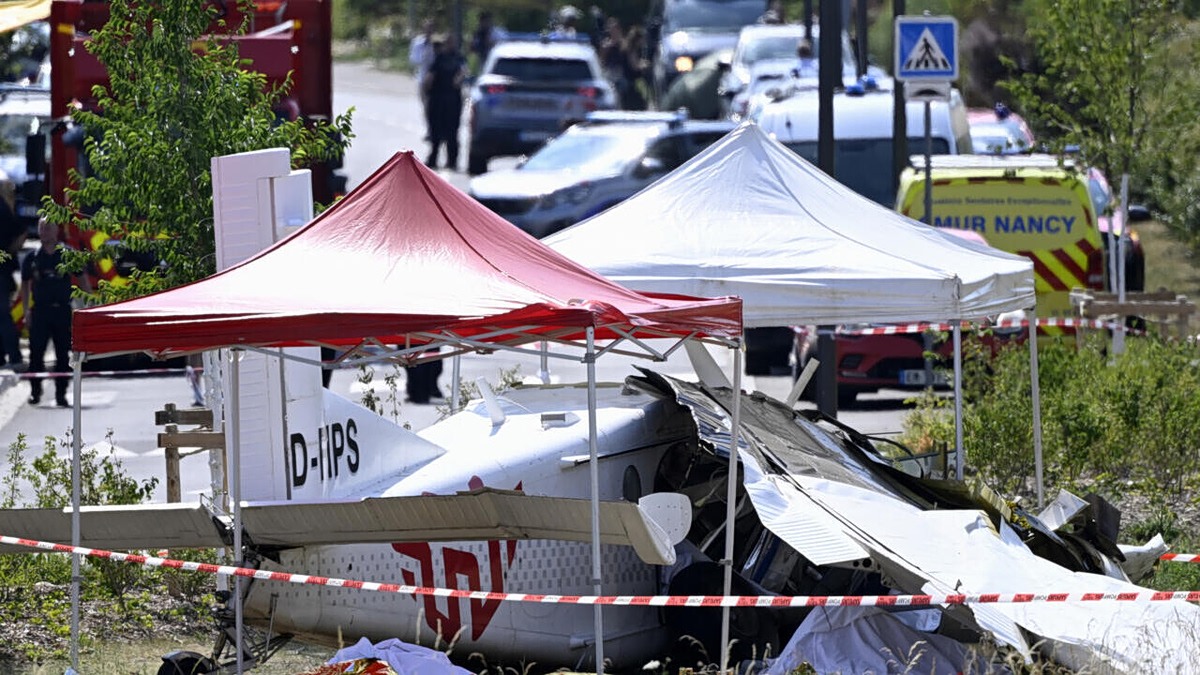 Γαλλία: Πώς έγινε η αεροπορική τραγωδία με τους έντεκα νεκρούς – Η σχέση των θυμάτων μεταξύ τους
