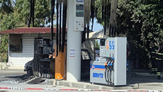 Συγκλονισμένη η Ιταλία για «τα φαντάσματα που μαζεύουν φράουλες» – Έκαψαν τέσσερις εργάτες ζωντανούς [βίντεο]