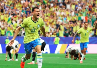 Βραζιλία – Ιαπωνία 2-1: Ανατροπή με Μαρτινέλι στο 90+5′ και πρόκριση στους «16» για τη Σελεσάο (vid)