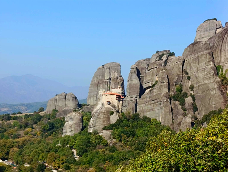 Road Trips στην Ελλάδα: 5 μαγευτικές διαδρομές με στάσεις που αξίζουν