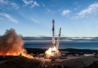 Όλα τα λεφτά για τη SpaceX ενόψει ιστορικού ντεμπούτου στη Wall Street