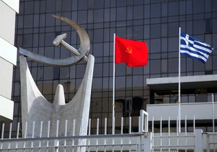Κυβερνητικό «εμπόριο ελπίδας» με την ακρίβεια καταγγέλλει το ΚΚΕ