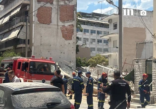 Πετράλωνα: Κατάρρευση πολυκατοικίας στην οδό Αλκμήνης – Εγκλωβίστηκαν τρία άτομα, μία αγνοούμενη