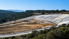 Αφθώδης πυρετός στη Λέσβο: Η διαφωνία ανάμεσα σε ΥΠΑΑΤ και ΥΠΕΝ για την επιλογή του ΧΥΤΑ και τα πολλά προβλήματα στον χώρο