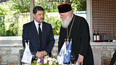 Συνάντηση της Περιφέρειας Αττικής και μελών της Ιεράς Συνόδου
