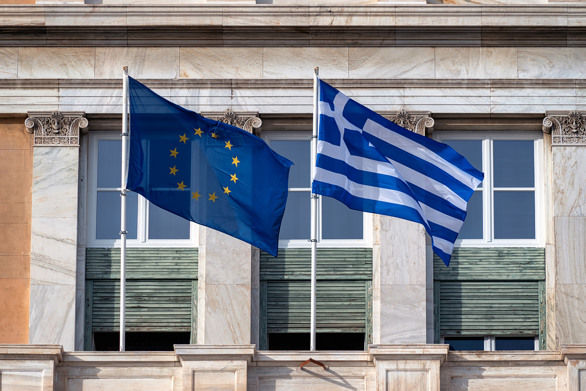 Κομισιόν: Η Ελλάδα επιστρέφει στην ευρωπαϊκή κανονικότητα
