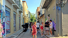 Στο μικροσκόπιο του ΣτΕ η λειτουργία των Airbnb στην Πλάκα