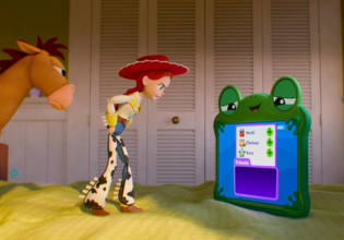Oι οθόνες, τα παιδιά, το Toy Story: Ο Τομ Χανκς τρομάζει με την «μπλε λάμψη από τα κινητά στα παιδικά δωμάτια»