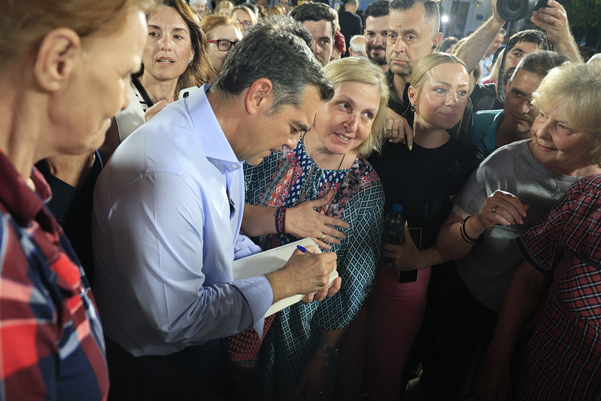 Πρόωρες εκλογές: Η πιθανότητα και το μομέντουμ που «έχει ήδη δημιουργηθεί» – Σε ετοιμότητα η ΕΛΑΣ του Τσίπρα