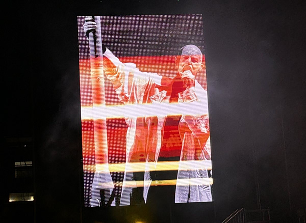 Οι Pet Shop Boys μετέτρεψαν την Πλατεία Νερού σε ένα τεράστιο dance party