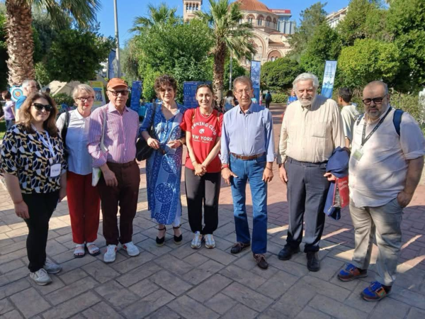 Μήνυμα ειρήνης, αποδοχής και συνύπαρξης από το 1ο Σχολικό Street Festival Τέχνης και Αποδοχής του Δήμου Πειραιά
