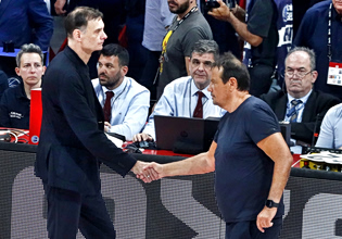 Αταμάν: «Ο Μπαρτζώκας είναι τρομερός προπονητής, ίσως ο κορυφαίος Έλληνας των τελευταίων 10 χρόνων»