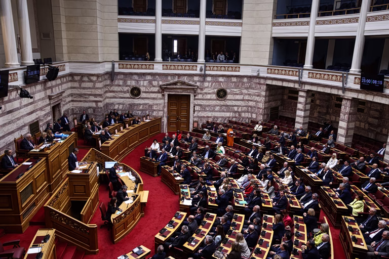 Σύνταγμα: η πρόκληση μιας αναθεώρησης από τη σκοπιά των «από κάτω»