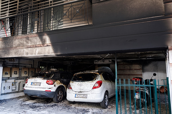 Στο εισαγγελέα οι τρεις συλληφθέντες για τη φονική εμπρηστική επίθεση κατά της Βάγιας Νέστορα