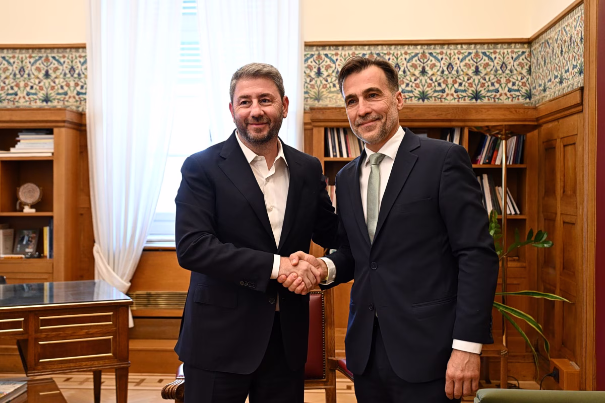 Ανδρουλάκης: Καλωσορίζω στο ΠΑΣΟΚ τον Μιχάλη Χουρδάκη – Ενώνουμε τις δυνάμεις μας για την πολιτική αλλαγή