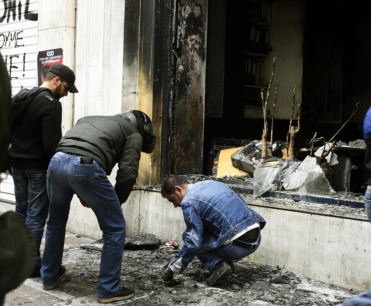 Όλο το παρασκήνιο των ερευνών για τη Marfin