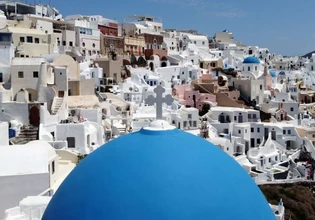 Τουρισμός για Όλους 2026-2027: Τα ποσά και ποιοι θα λάβουν τα vouchers