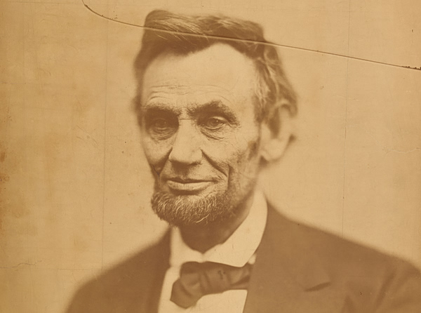 Smithsonian: Μαύροι, αλλόθρησκοι και τρανς άτομα δεν χωρούν στην ιστορία της Αμερικής για την κυβέρνηση Τραμπ