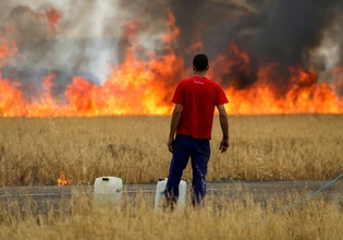 Ισπανία: Στάχτη έγιναν 45.000 στρέμματα στη Σαραγόσα – Θα χρειαστεί μέρες για να τεθεί υπό έλεγχο η φωτιά