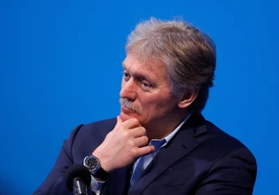 Ρωσία: Θεωρεί πρόωρο να σχολιάσει τις πληροφορίες για την παύση των εναέριων επιθέσεων