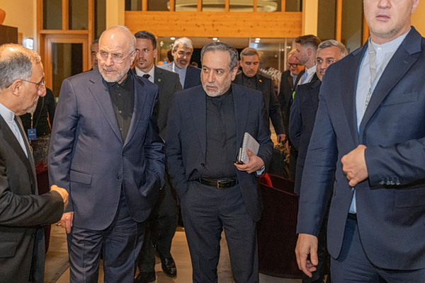 NYT: Οι ΗΠΑ θεωρούσαν πως το Ισραήλ σκόπευε να δολοφονήσει τους κορυφαίους Ιρανούς διαπραγματευτές