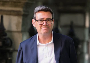 Βρετανία: Ξεκίνησε η διαδικασία στους Εργατικούς για τη διαδοχή Στάρμερ – Μόνος υποψήφιος ο Άντι Μπέρναμ
