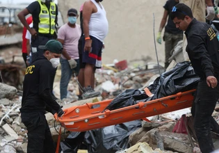 Βενεζουέλα: Στους 2.645 οι νεκροί, ξεπερνούν τις 12.500 οι τραυματίες από τους σεισμούς