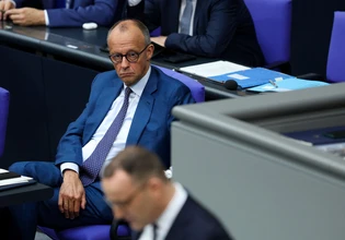 Γερμανία: Παραιτήθηκε ο επικεφαλής της Κ.Ο. των CDU/CSU, λόγω αντιδράσεων για την απόκτηση παιδιού μέσω παρένθετης μητέρας