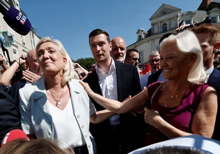 Γαλλία: Έτοιμη να τα παίξει όλα για όλα η Μαρίν Λεπέν