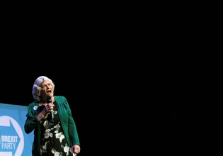 Βρετανία: Απαγγέλθηκαν κατηγορίες σε 28χρονο για τη δολοφονία της πολιτικού Αν Γουάιντκομπ