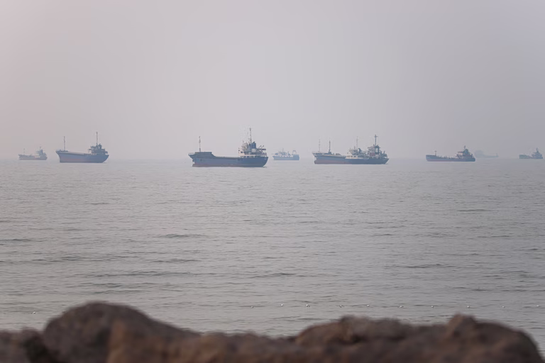 Ακόμη περισσότερα στρατεύματα θα χρειαστούν οι ΗΠΑ για τον έλεγχο του Ορμούζ – Μεγάλο το ρίσκο για τον Τραμπ