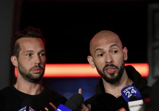 Συνελήφθησαν οι «επαγγελματίες» μισογύνηδες Άντριου και Τρίσταν Τέιτ – Για τι κατηγορούνται