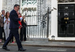 «Μαντσεστερισμός» – H Βρετανία και το κρίσιμο στοίχημα του Άντι Μπέρναμ