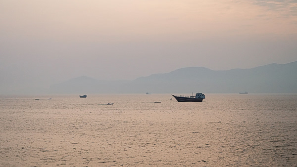 Επιθέσεις στο Ιράν από τις ΗΠΑ, ακούγονται εκρήξεις σε σημεία που χτυπήθηκαν και χθες
